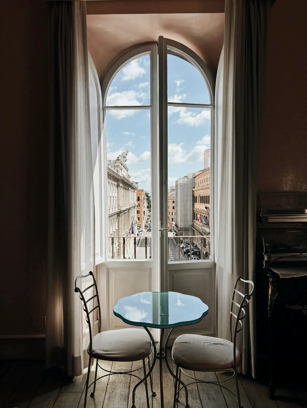 Vista dalla finestra del Lilium Boutique Hotel — Porta Pia e il quartiere Nomentano, Roma